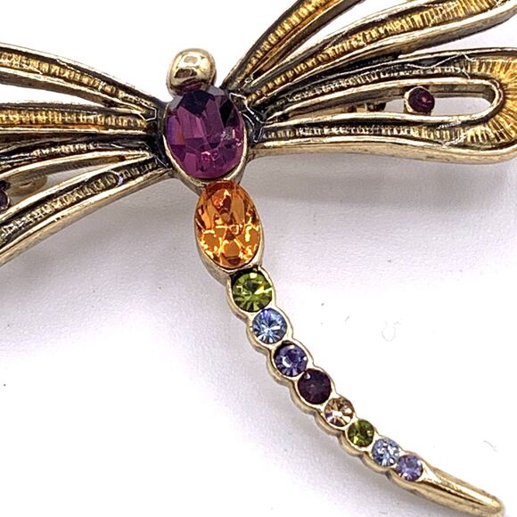 Vintage Monet Multicolor Rhinestone Dragonfly Brooch Gold Tone Statement Pin - Picture 4 of 5